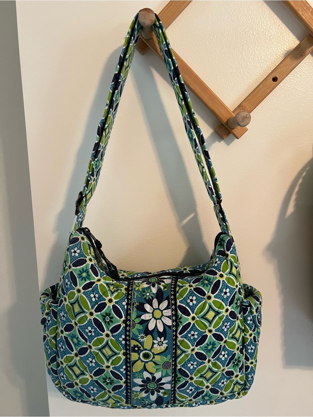 Vera Bradley Daisy Daisy “On The Go” Bag